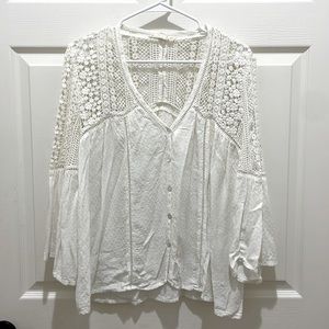 Lovestitch White Boho Floral Crochet Bell Sleeve Peasant Top